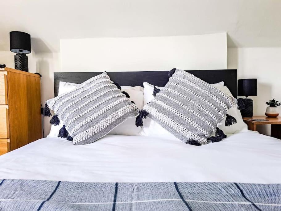 3 Bed Flat Near To Cardiff And Cardiff Bay Apartman Kültér fotó